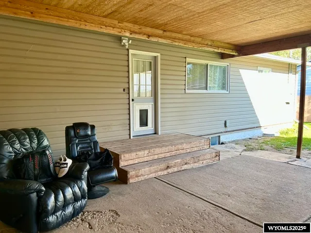 $325,000 | 721 Ash Avenue, Kemmerer, WY 83101