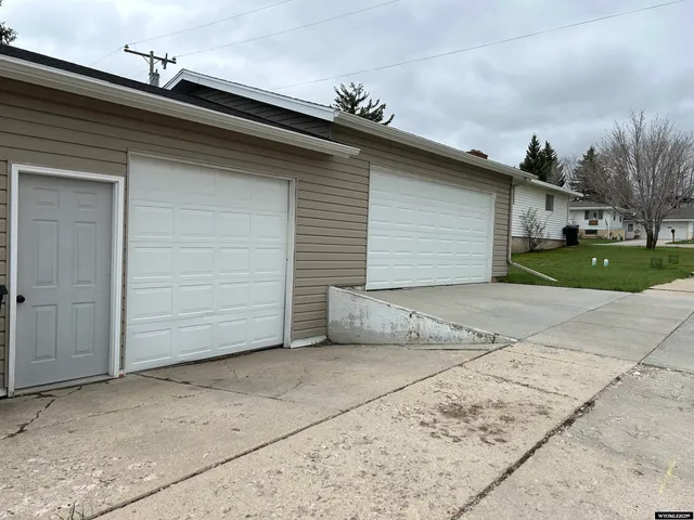 $325,000 | 721 Ash Avenue, Kemmerer, WY 83101