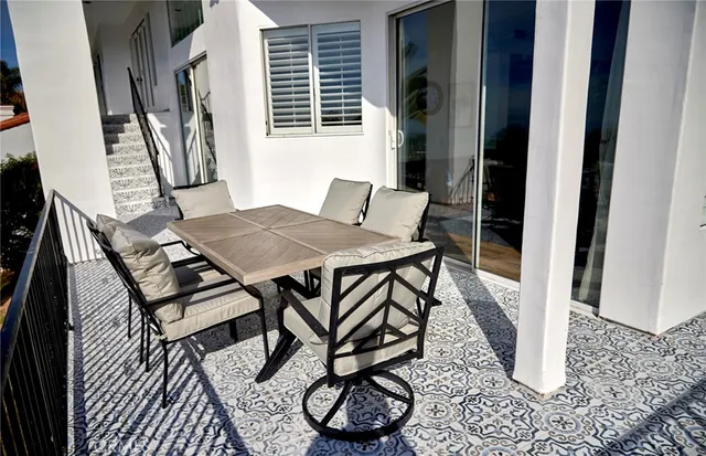 $2,193,000 | 7080 VÃa Del Mar, Rancho Palos Verdes, CA 90275