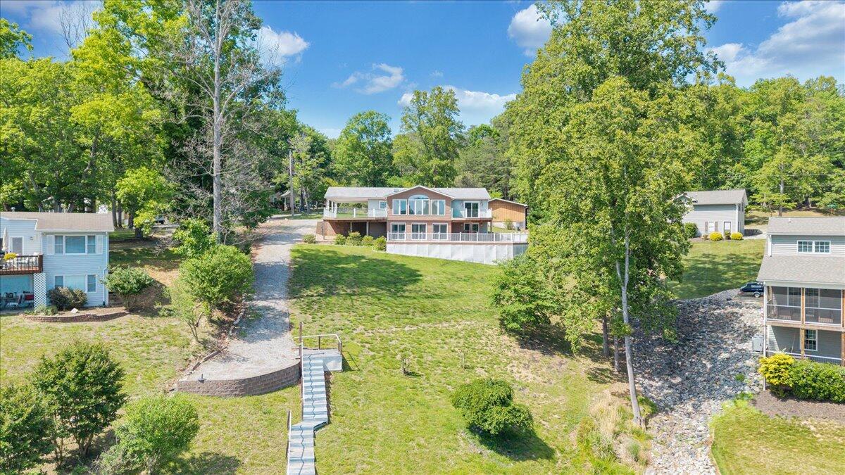 3222 Lakewood Forest Road Moneta, VA 24121 - Photo 75 of 97 75-DJI_20260520153404_0312_D