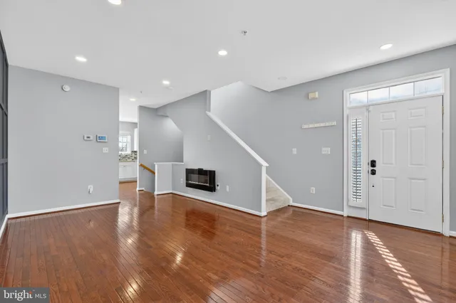 $3,500 | 4258 Martin Luther King Jr Avenue Southwest, Washington, DC 20032