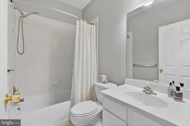 $3,500 | 4258 Martin Luther King Jr Avenue Southwest, Washington, DC 20032