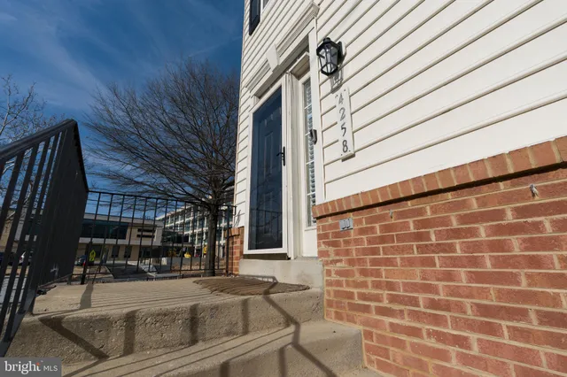 $3,500 | 4258 Martin Luther King Jr Avenue Southwest, Washington, DC 20032