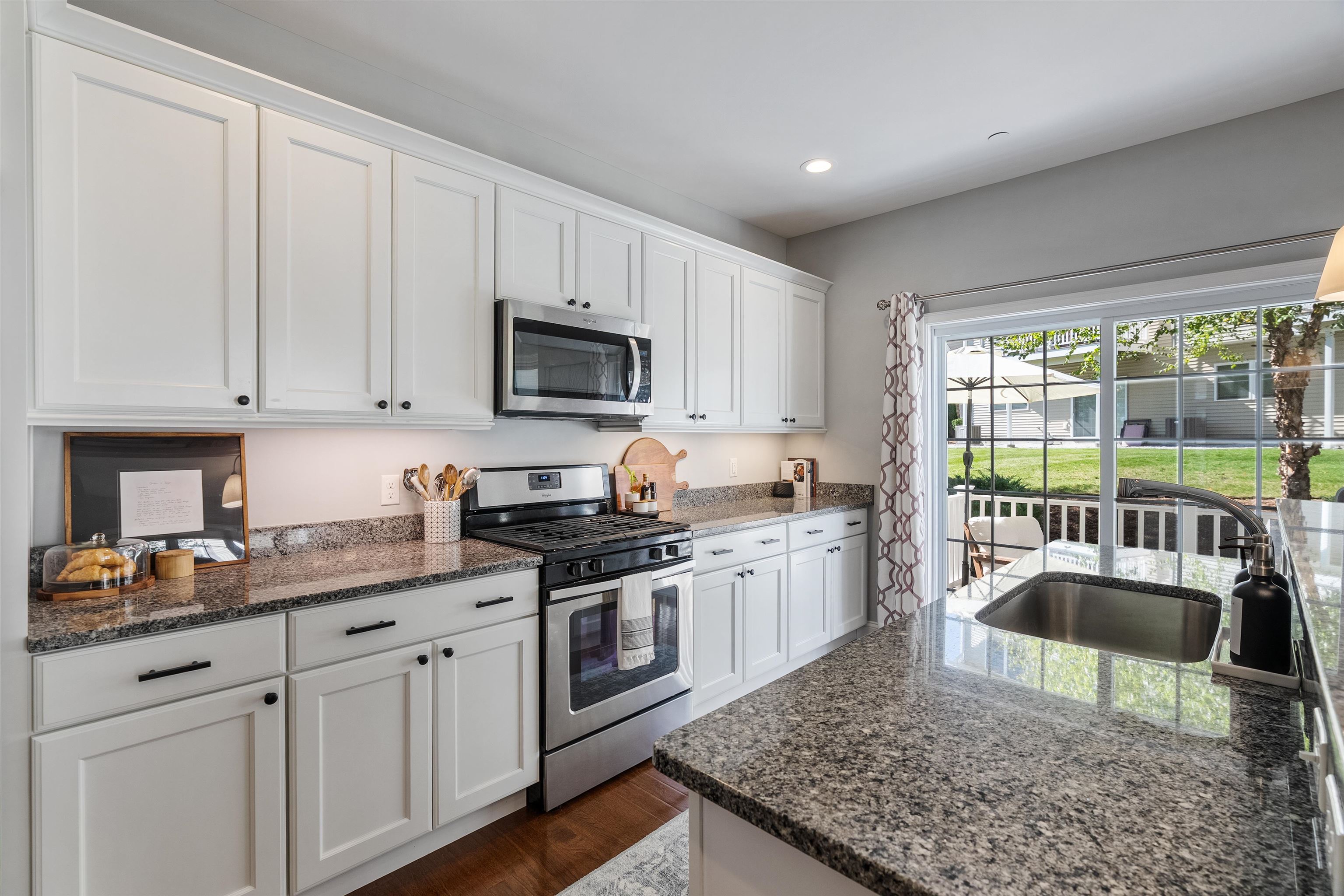 5D Manor Drive, Unit A Hooksett, NH 03106 - Photo 9 of 35