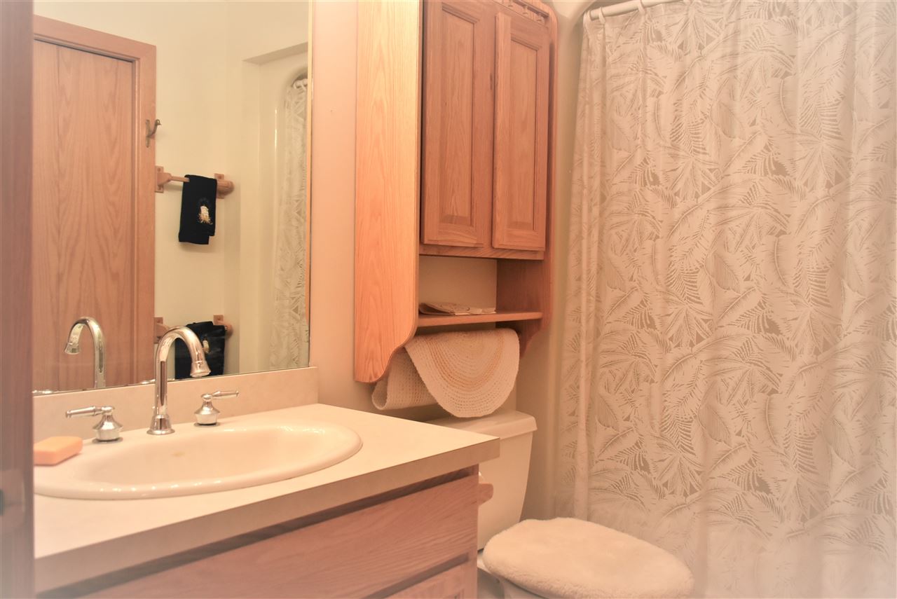 6501 Mission Ridge Traverse City, MI 49686 - Photo 32 of 45 1875120-31.JPG