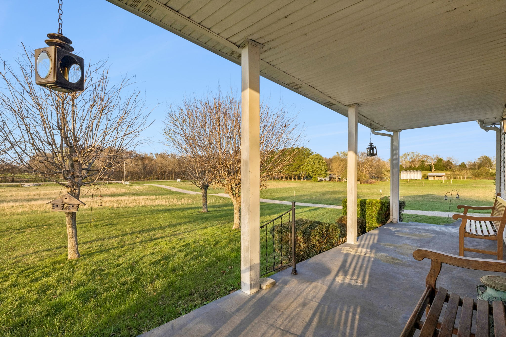 8435 Taliaferro Road Eagleville, TN 37060 - Photo 2 of 23