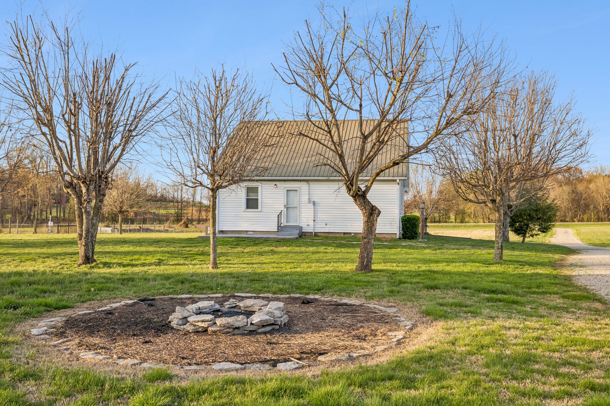 8435 Taliaferro Road Eagleville, TN 37060 - Photo 10 of 23