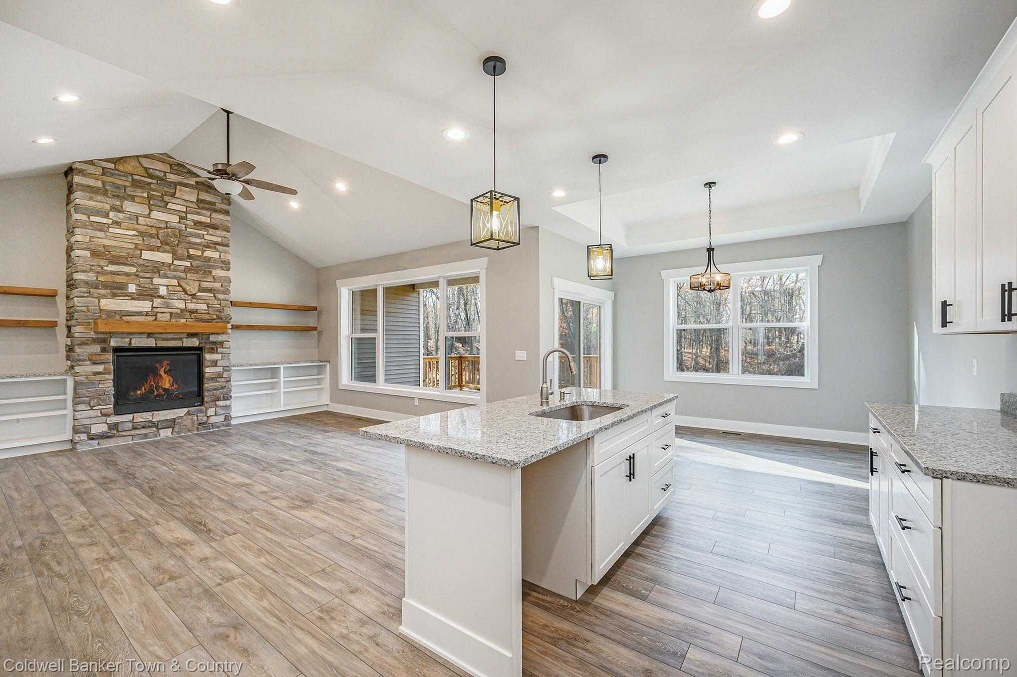 7555 Welle Road Brighton, MI 48116 - Photo 6 of 18 Kitchen/Great Room