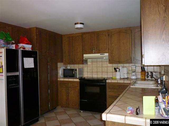 715 Rolando Way Carson City, NV 89701 - Photo 4 of 9 Photo 4