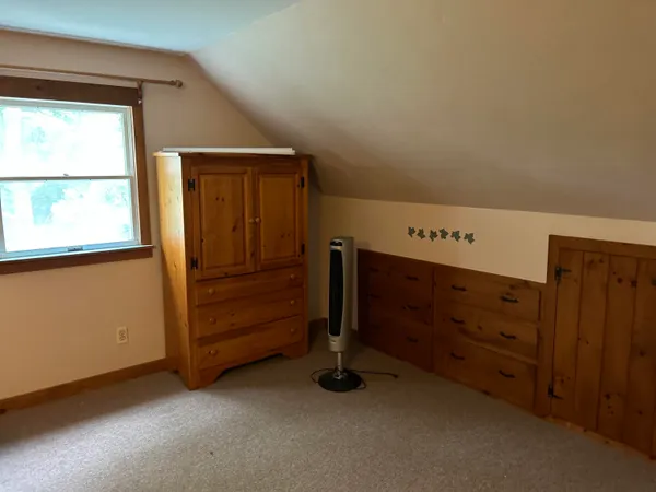 $324,000 | 70 Stagecoach Drive, Newport, VT 05855