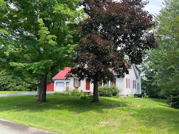 $324,000 | 70 Stagecoach Drive, Newport, VT 05855