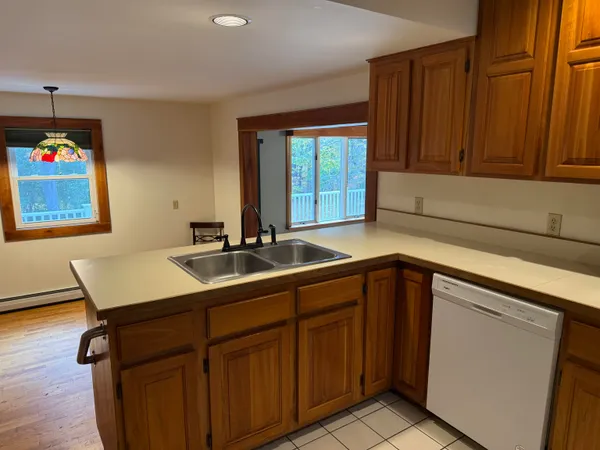 $324,000 | 70 Stagecoach Drive, Newport, VT 05855