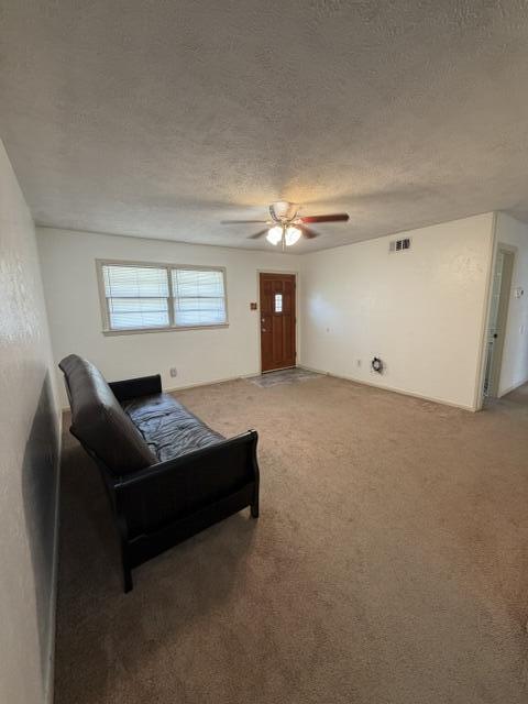 2801 60th Street Lubbock, TX 79413 - Photo 16 of 27 IMG_0683