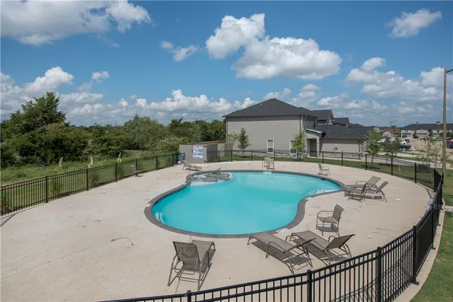 $3,800 | 3404 Papa Bear Drive, College Station, TX 77845