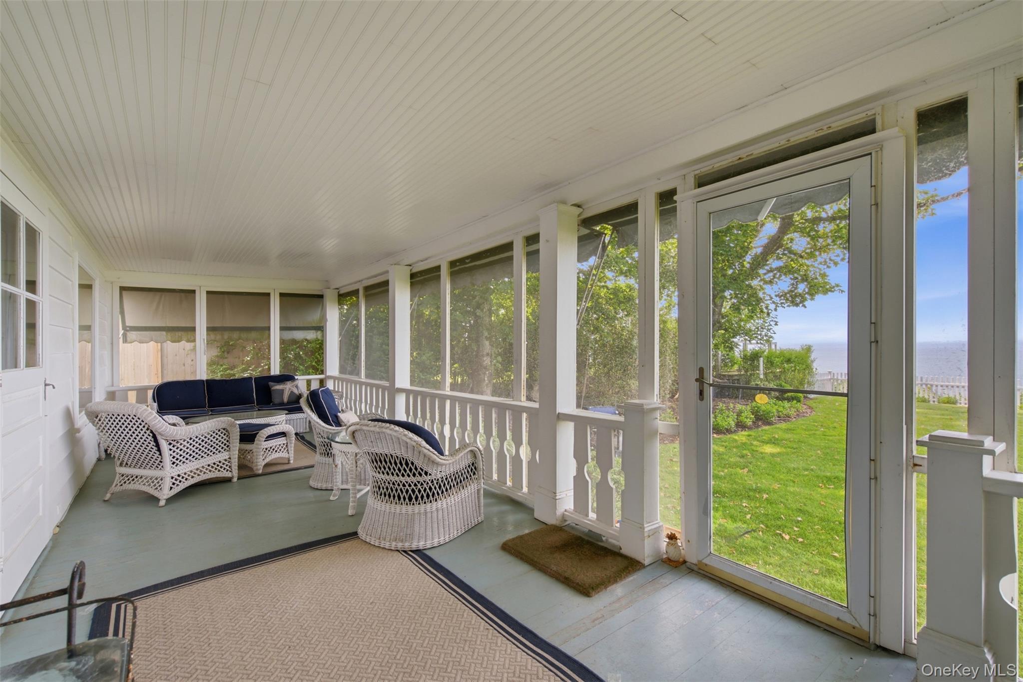 7 Thompson Street Shoreham, NY 11786 - Photo 33 of 38