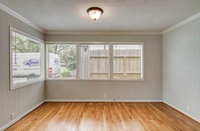 $2,295 | 5519 Huisache Street, Houston, TX 77081