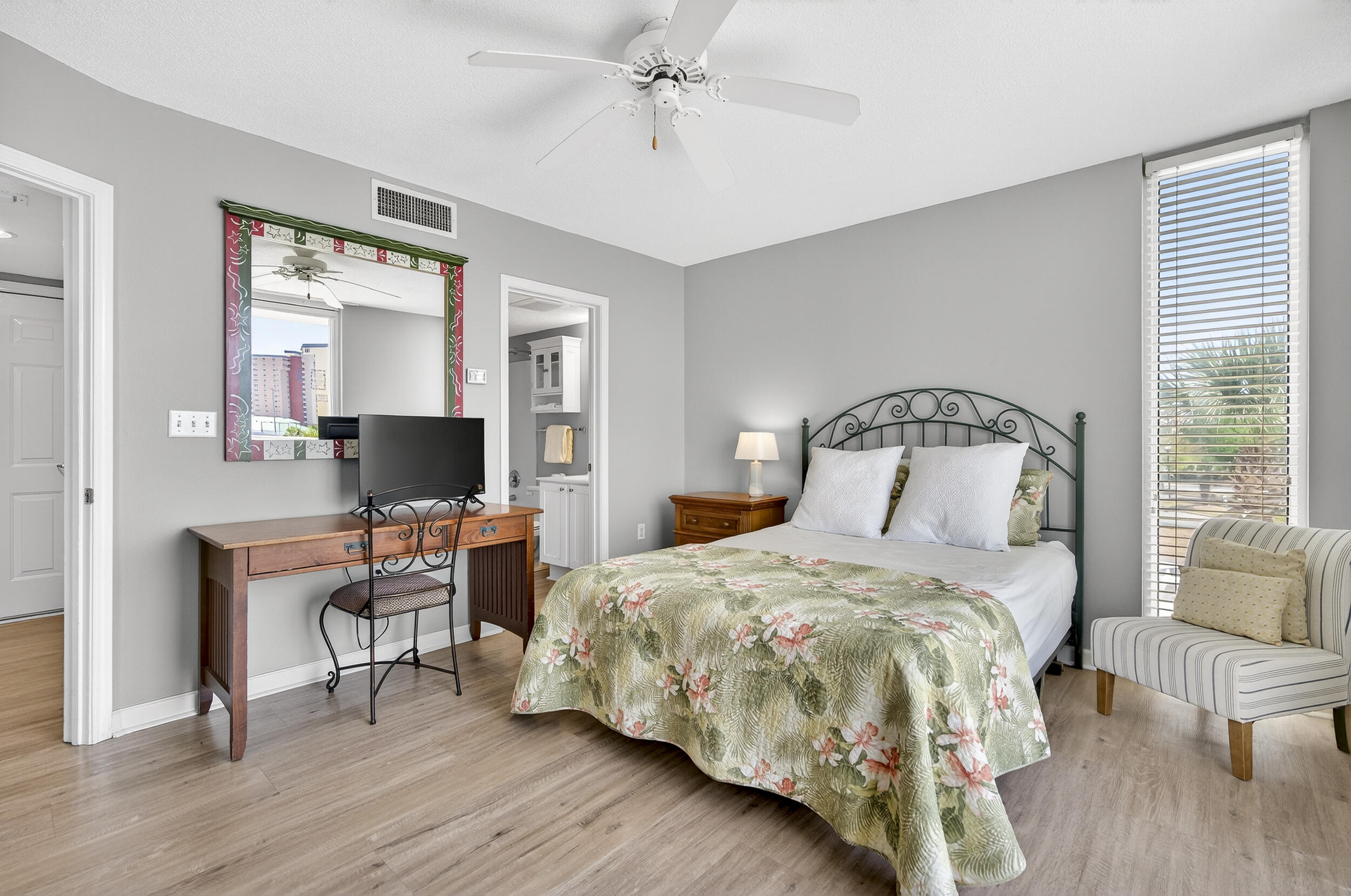 970 Highway 98, Unit 207 Destin, FL 32541 - Photo 4 of 55 DSC04309
