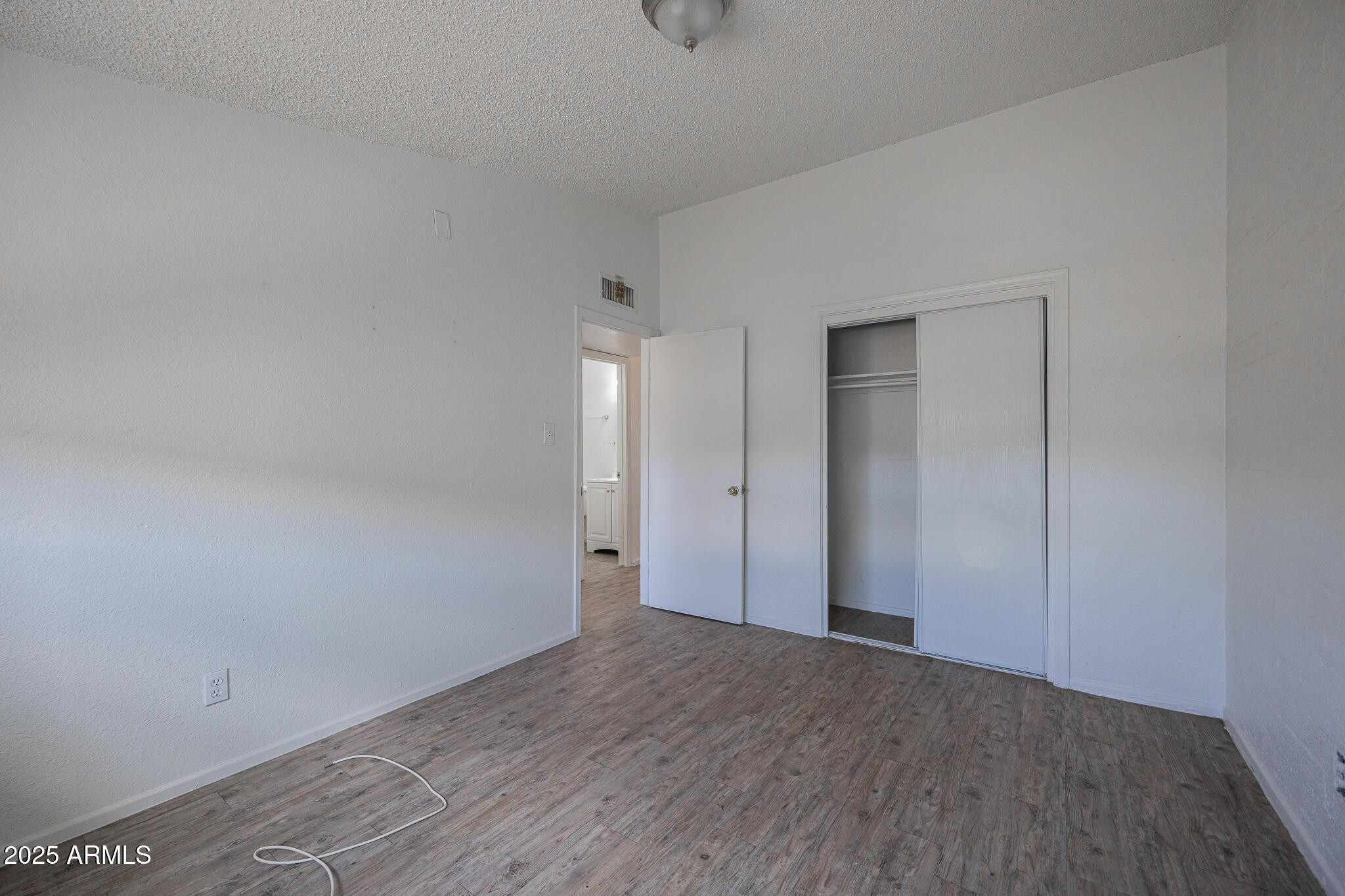 2139 West Devonshire Avenue, Unit 2 Phoenix, AZ 85015 - Photo 11 of 12 Photo #11