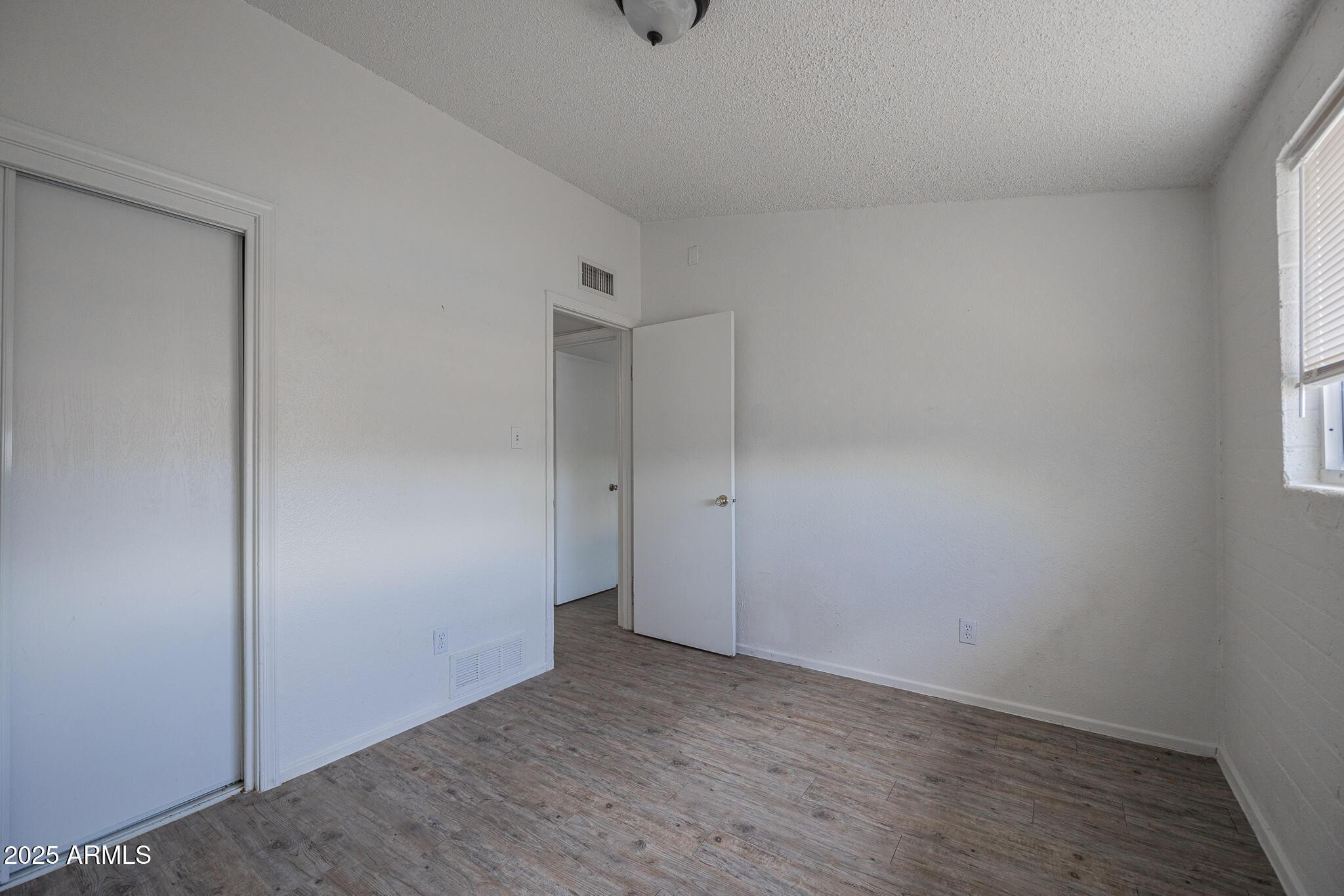 2139 West Devonshire Avenue, Unit 2 Phoenix, AZ 85015 - Photo 9 of 12 Photo #9