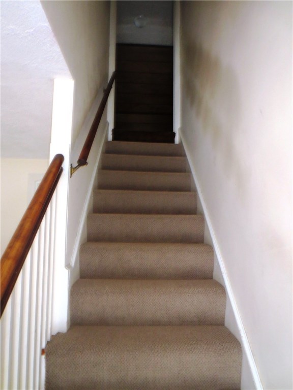 26 Woodhaven Road Pawtucket, RI 02861 - Photo 15 of 22 Gallery Image 15