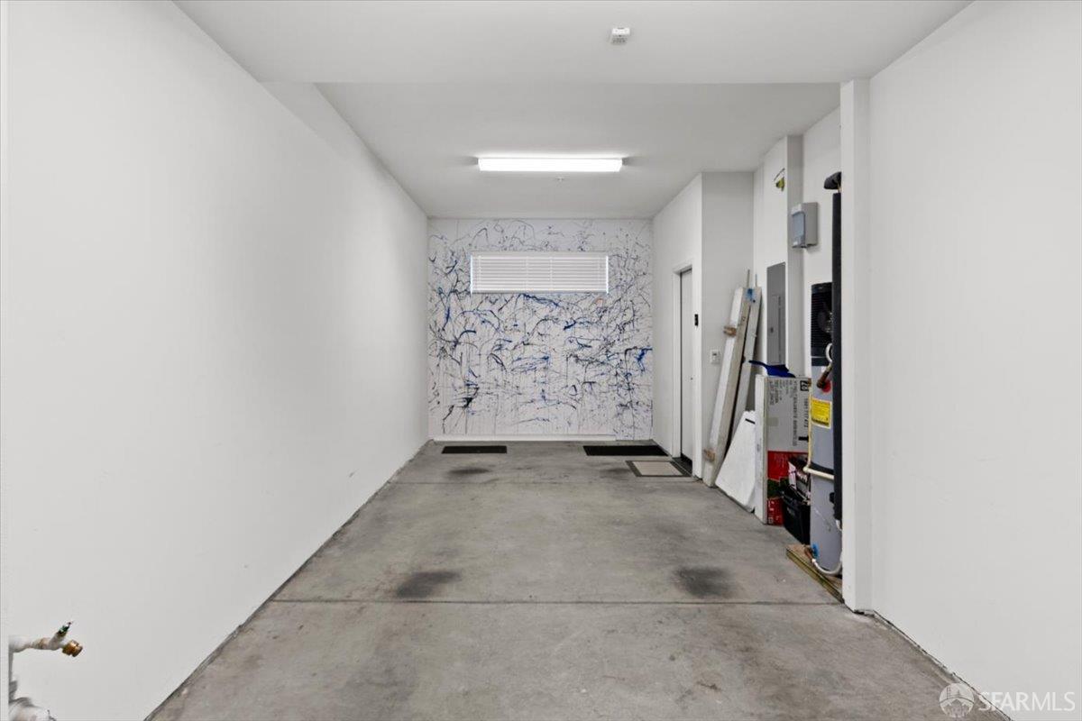 1807 16th Street Oakland, CA 94607 - Photo 28 of 45 a view of an empty room