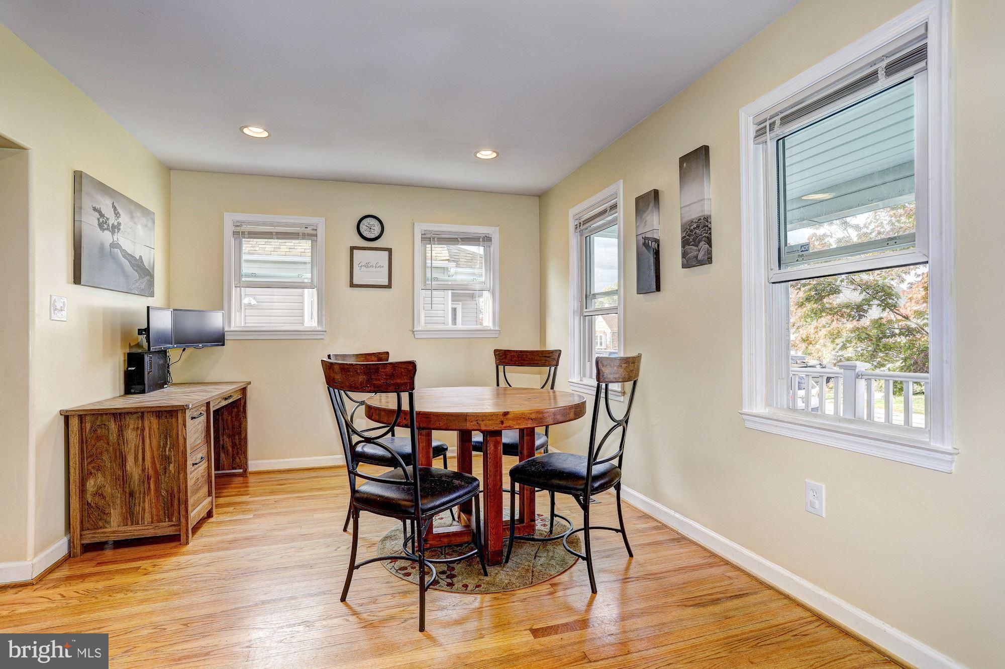 2725 Glendale Road Baltimore, MD 21234 - Photo 7 of 29 Dining Room