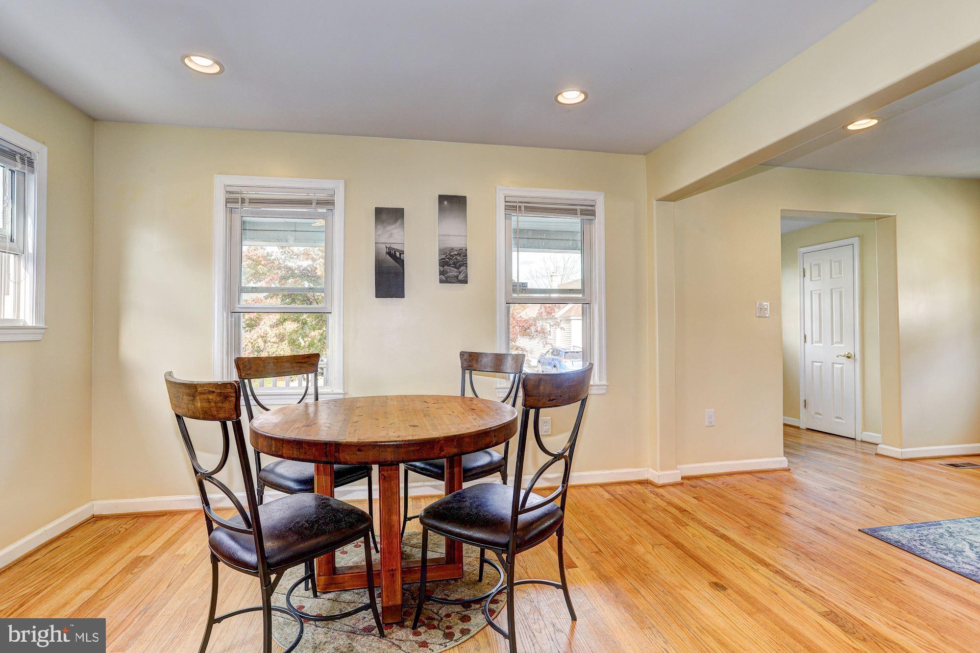 2725 Glendale Road Baltimore, MD 21234 - Photo 8 of 29 Dining Room