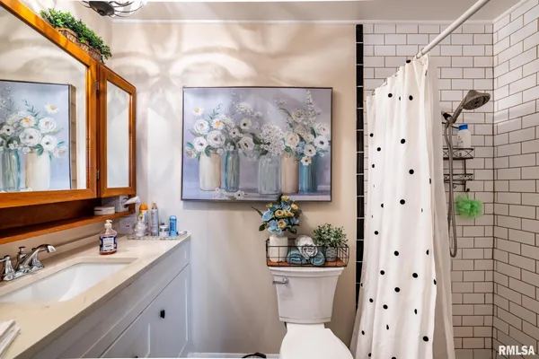 $195,000 | 11648 Trolley Line Road, Marion, IL 62959