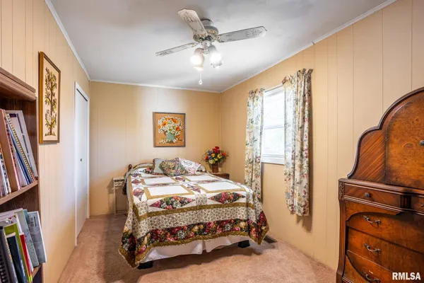 $195,000 | 11648 Trolley Line Road, Marion, IL 62959