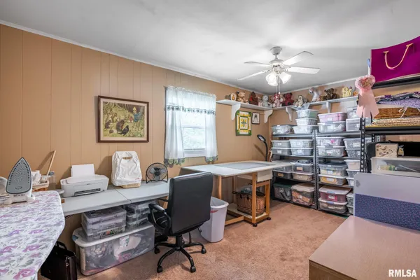 $195,000 | 11648 Trolley Line Road, Marion, IL 62959