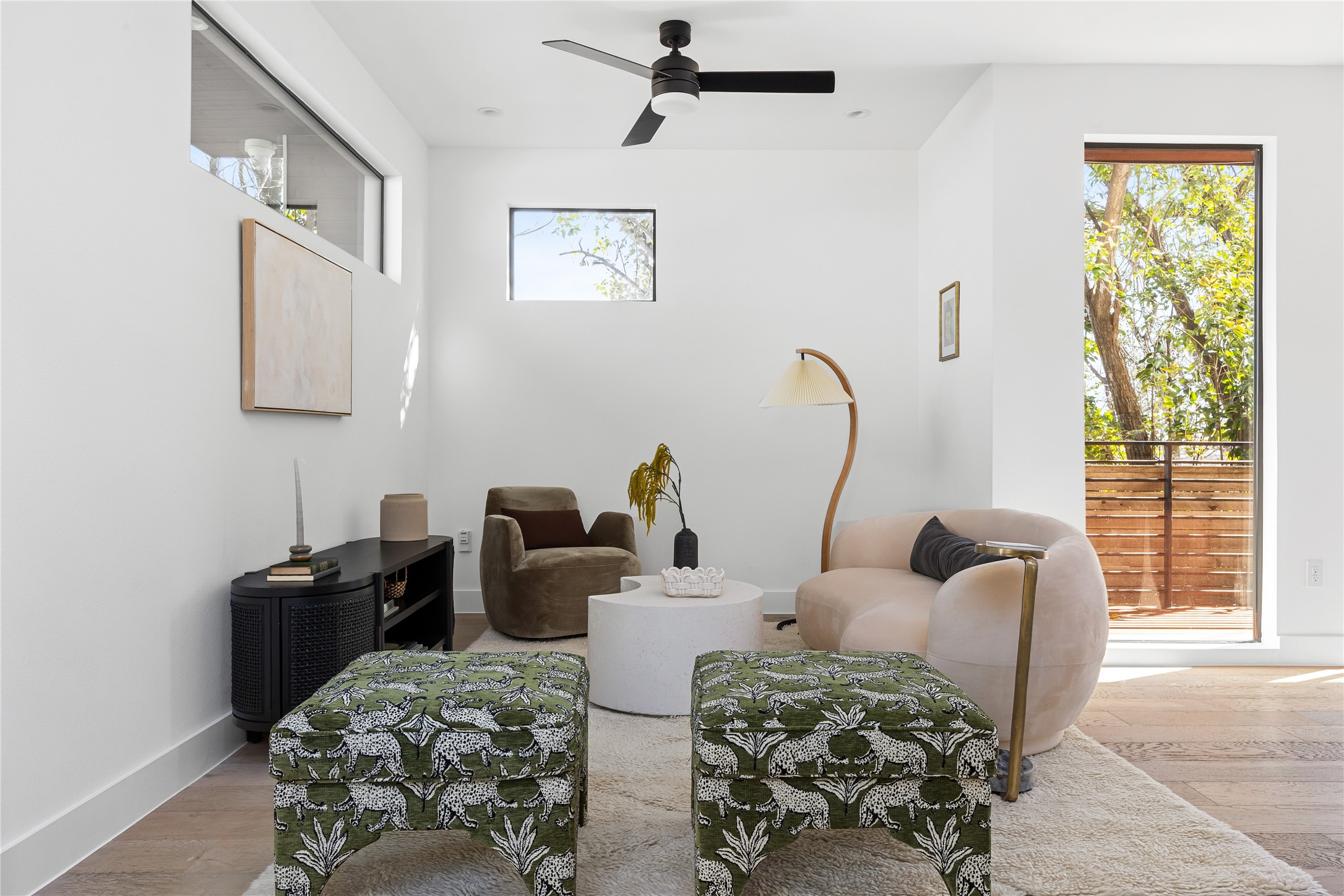 2804 East 22nd Street, Unit B Austin, TX 78722 - Photo 4 of 40 a living room with furniture a window and a potted plant