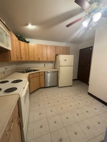 $125,000 | 1050 Holbrook Road, Unit 1H, Homewood, IL 60430