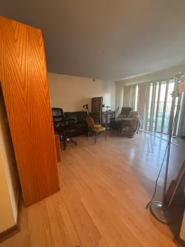 $125,000 | 1050 Holbrook Road, Unit 1H, Homewood, IL 60430