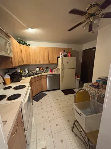 $130,000 | 1050 Holbrook Road, Unit 1H, Homewood, IL 60430