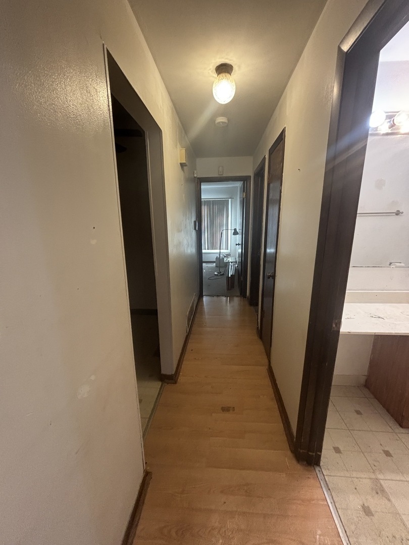 1050 Holbrook Road, Unit 1H Homewood, IL 60430 - Photo 8 of 14