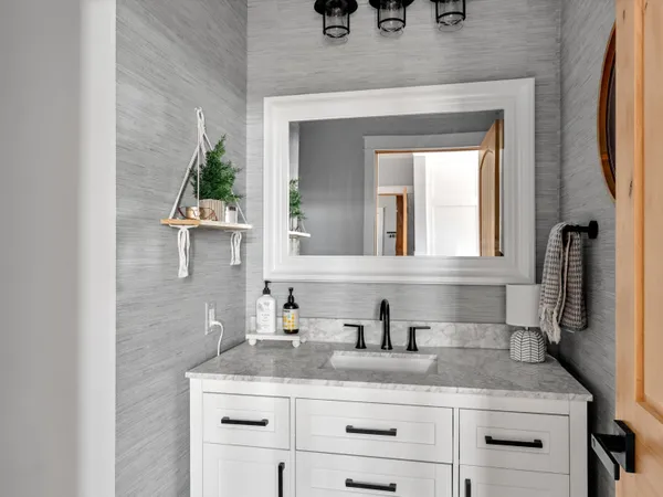 $612,000 | 3202 Mirro Drive, Manitowoc, WI 54220