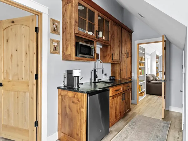 $612,000 | 3202 Mirro Drive, Manitowoc, WI 54220