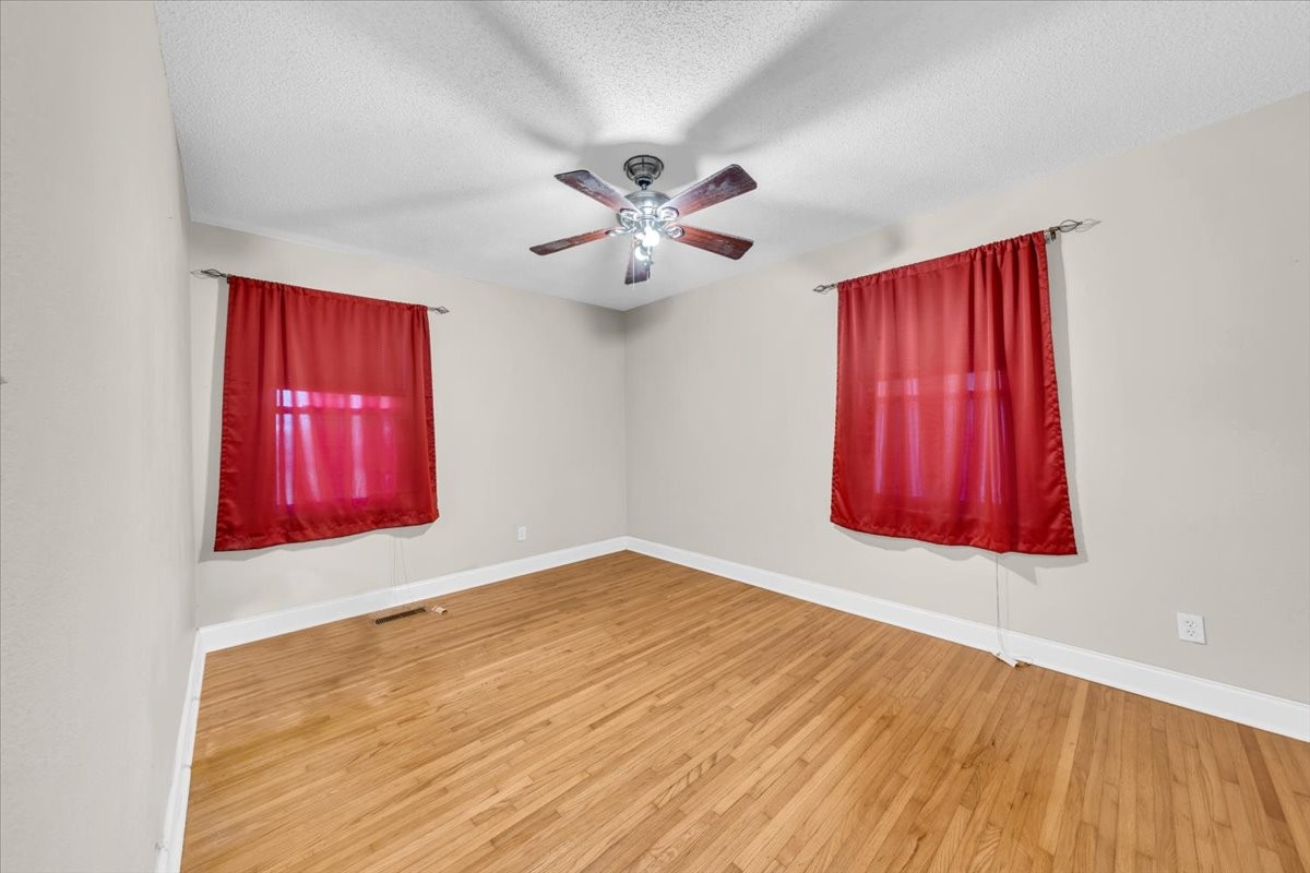 1006 Evins Street Manchester, TN 37355 - Photo 24 of 53