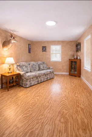 $95,000 | 1503 County Road 4455, Hillister, TX 77624