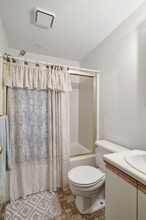 64-66 Ferris Street Springfield, MA 01151 - Photo 12 of 23