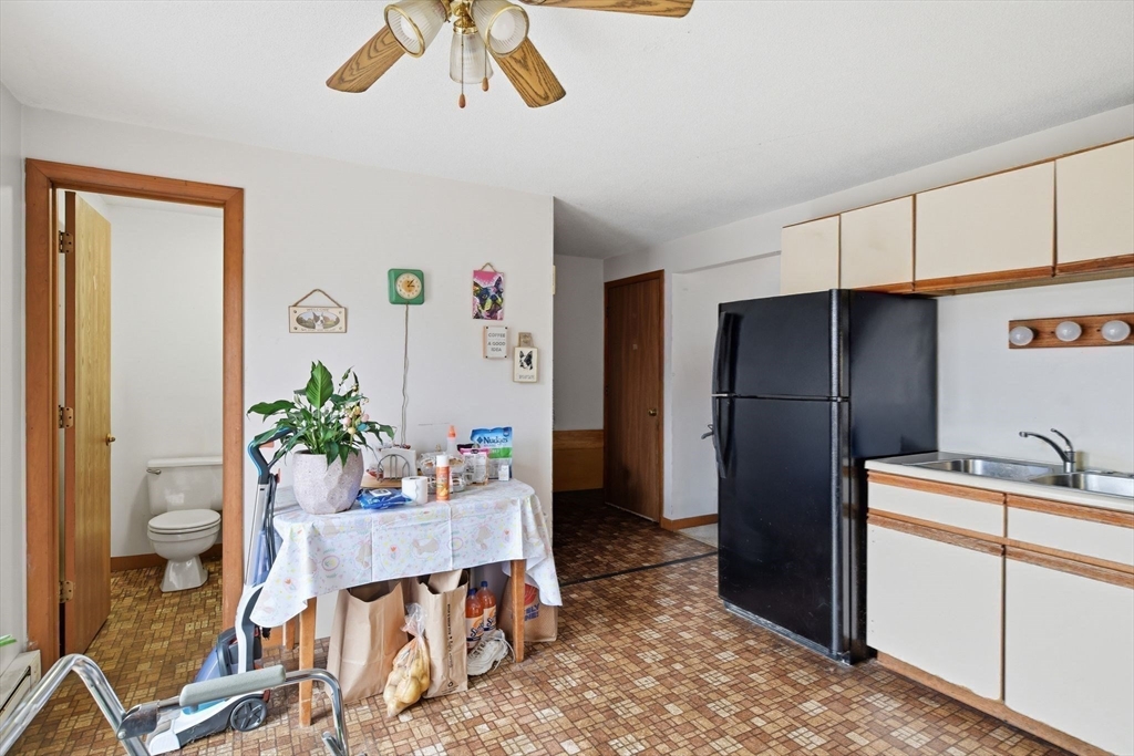 64-66 Ferris Street Springfield, MA 01151 - Photo 17 of 23