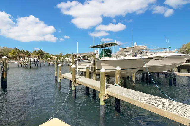 $450,000 | 243 Bay Colony Drive North, Juno Beach, FL 33408