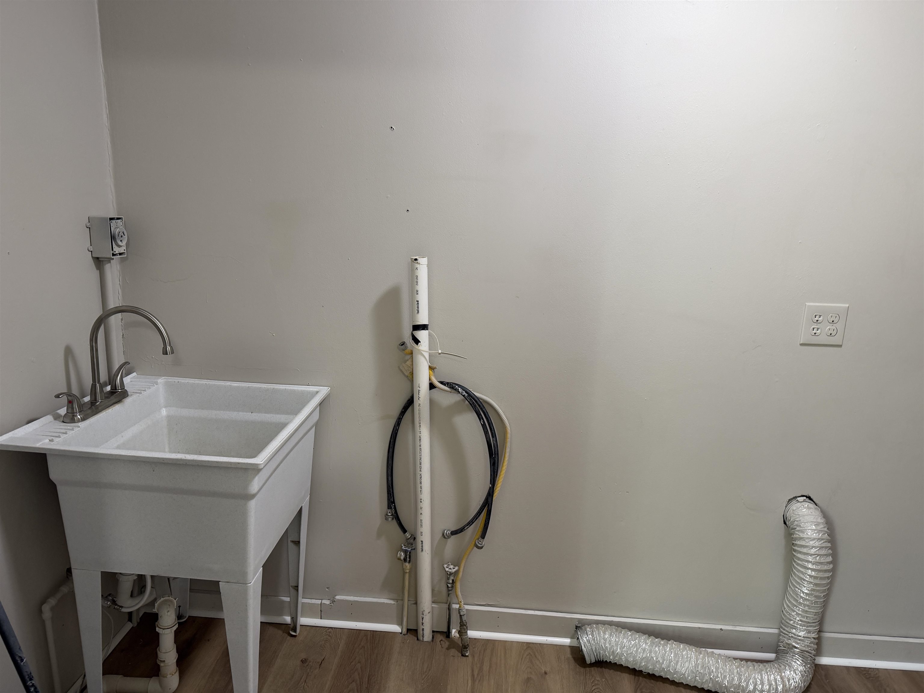 940 Old Lula Road Reagan, TN 38368 - Photo 18 of 39 a bathroom with a sink and a mirror