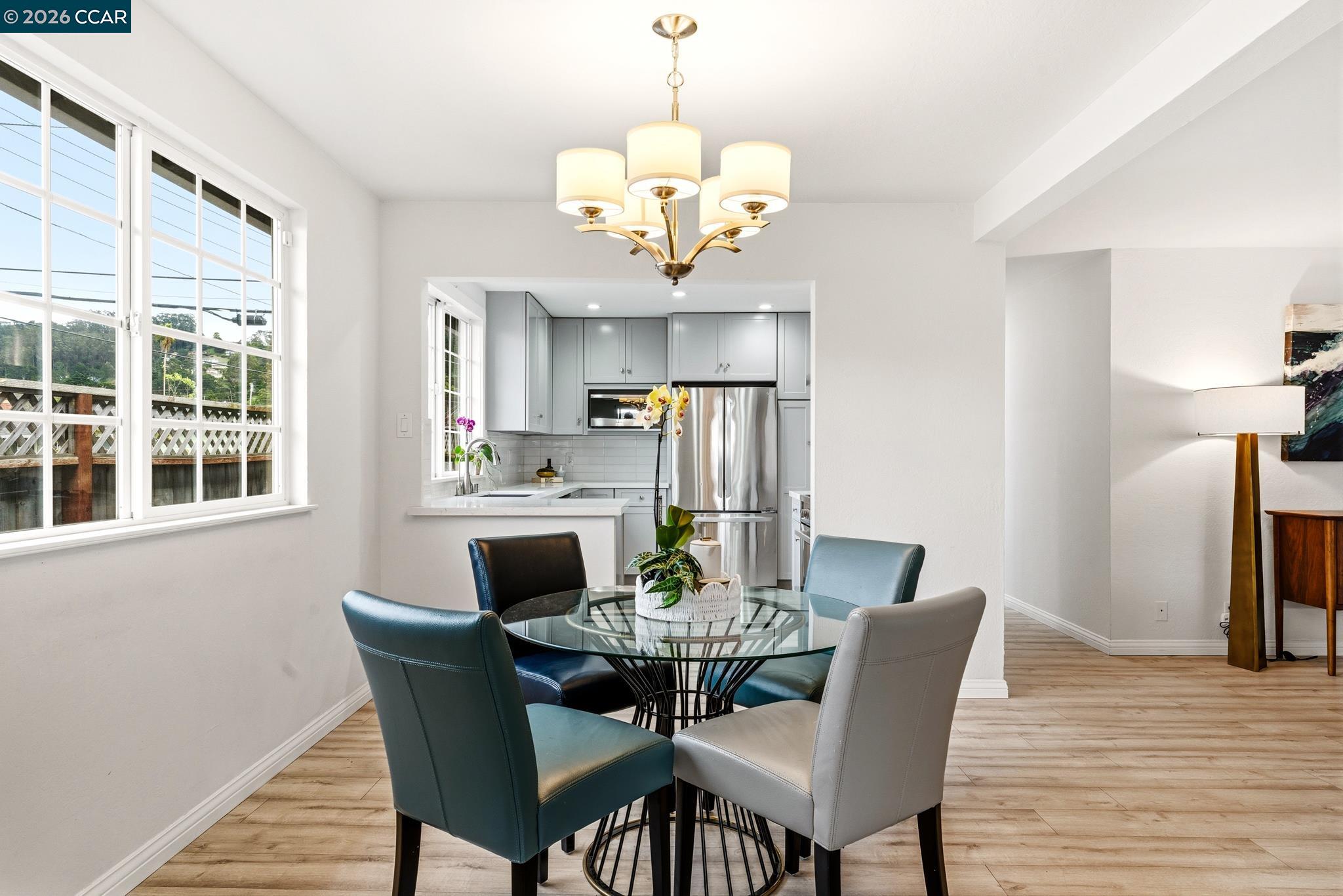 1172 Peralta Road Pacifica, CA 94044 - Photo 12 of 59