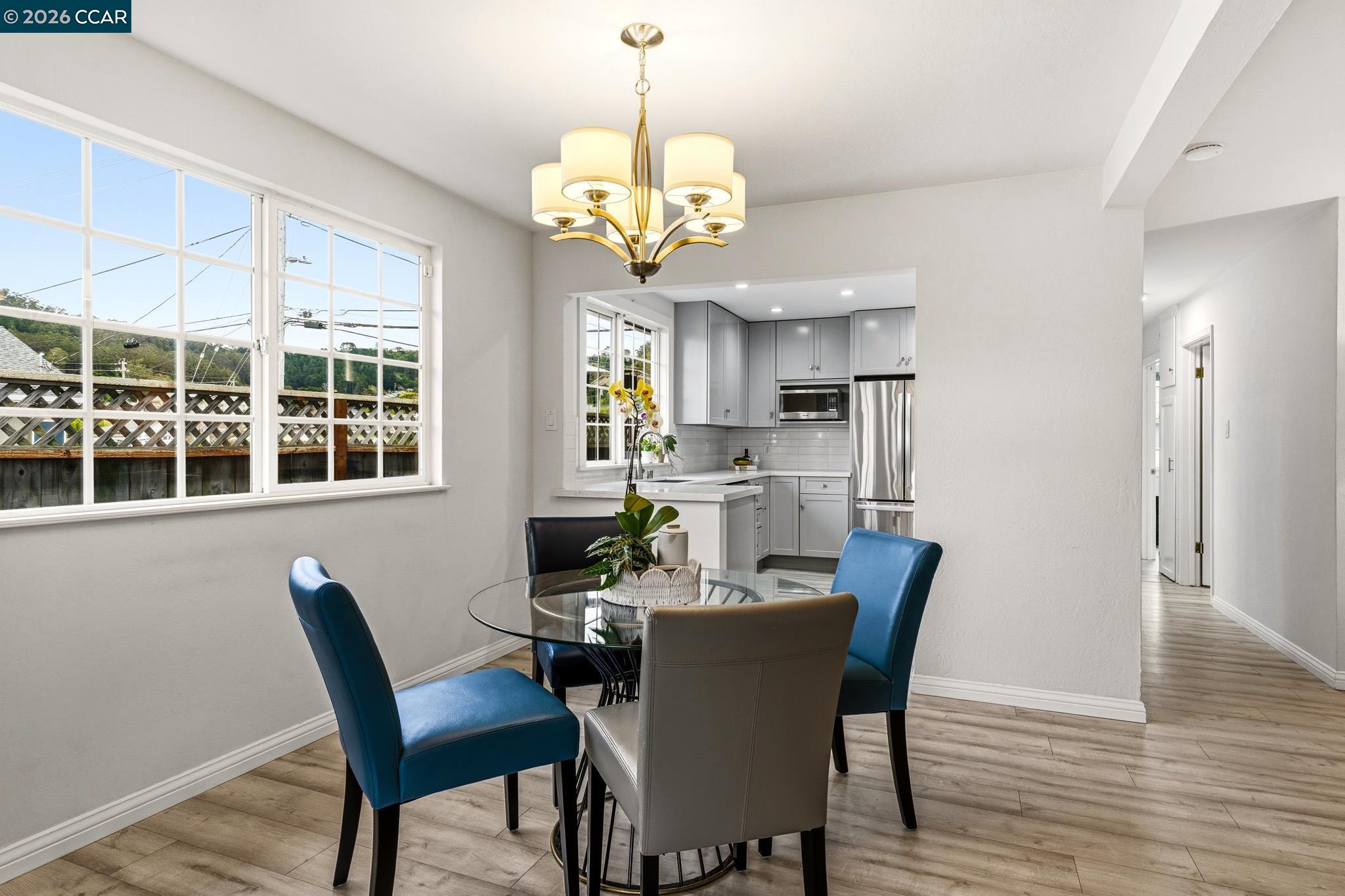 1172 Peralta Road Pacifica, CA 94044 - Photo 13 of 59