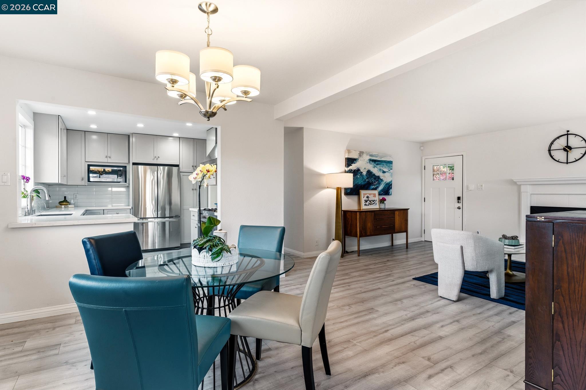 1172 Peralta Road Pacifica, CA 94044 - Photo 14 of 59