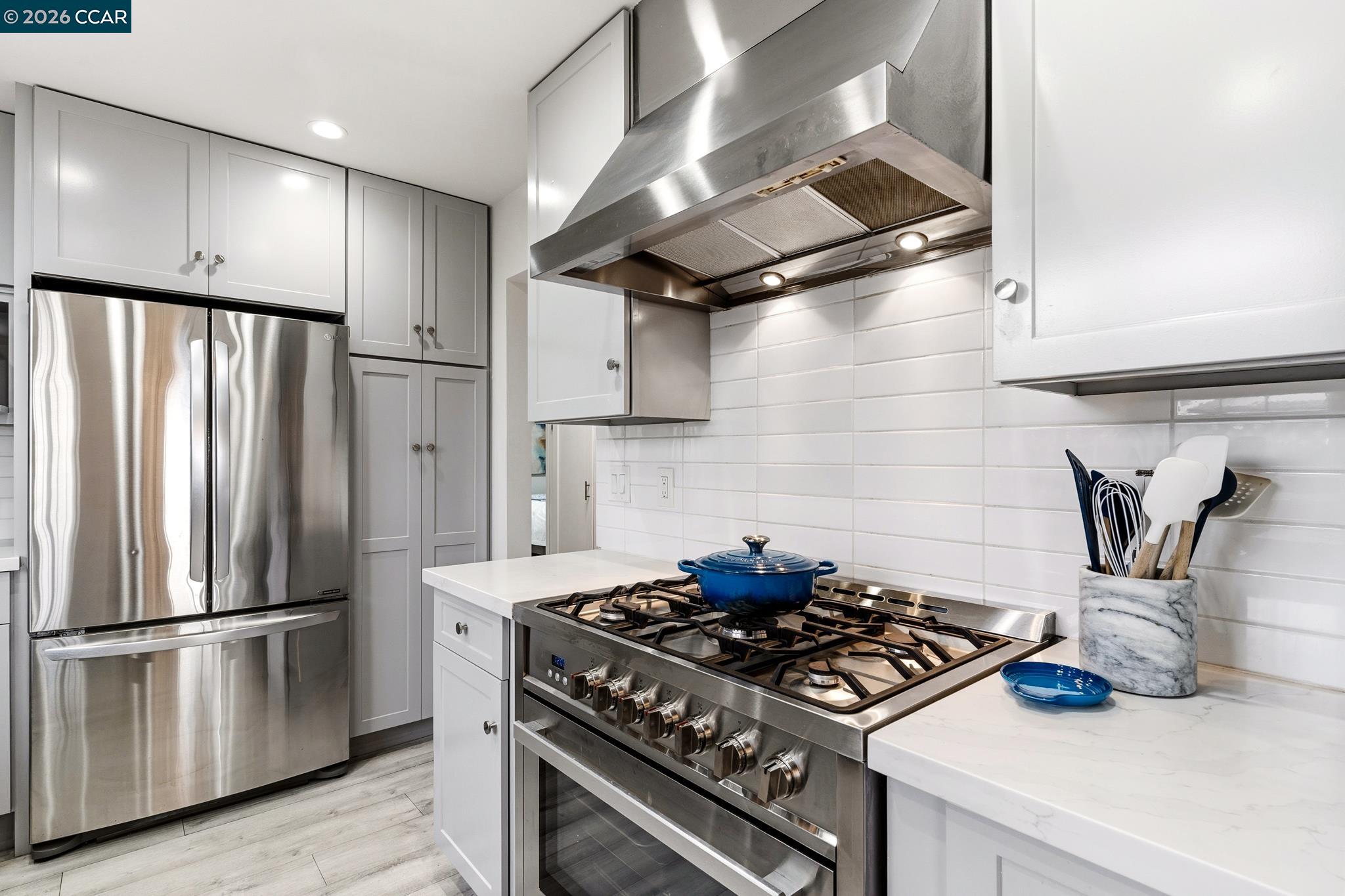 1172 Peralta Road Pacifica, CA 94044 - Photo 17 of 59