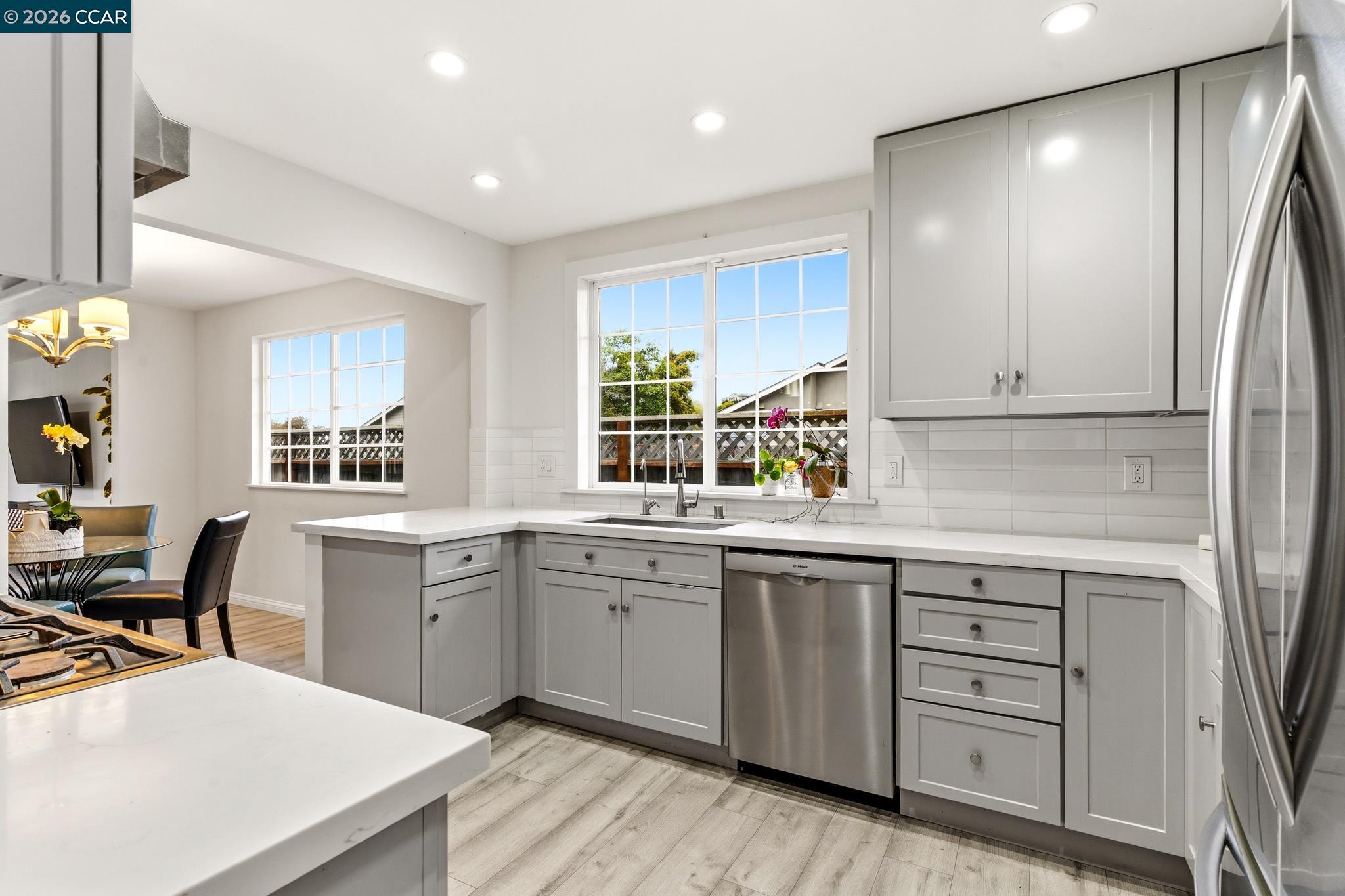 1172 Peralta Road Pacifica, CA 94044 - Photo 20 of 59