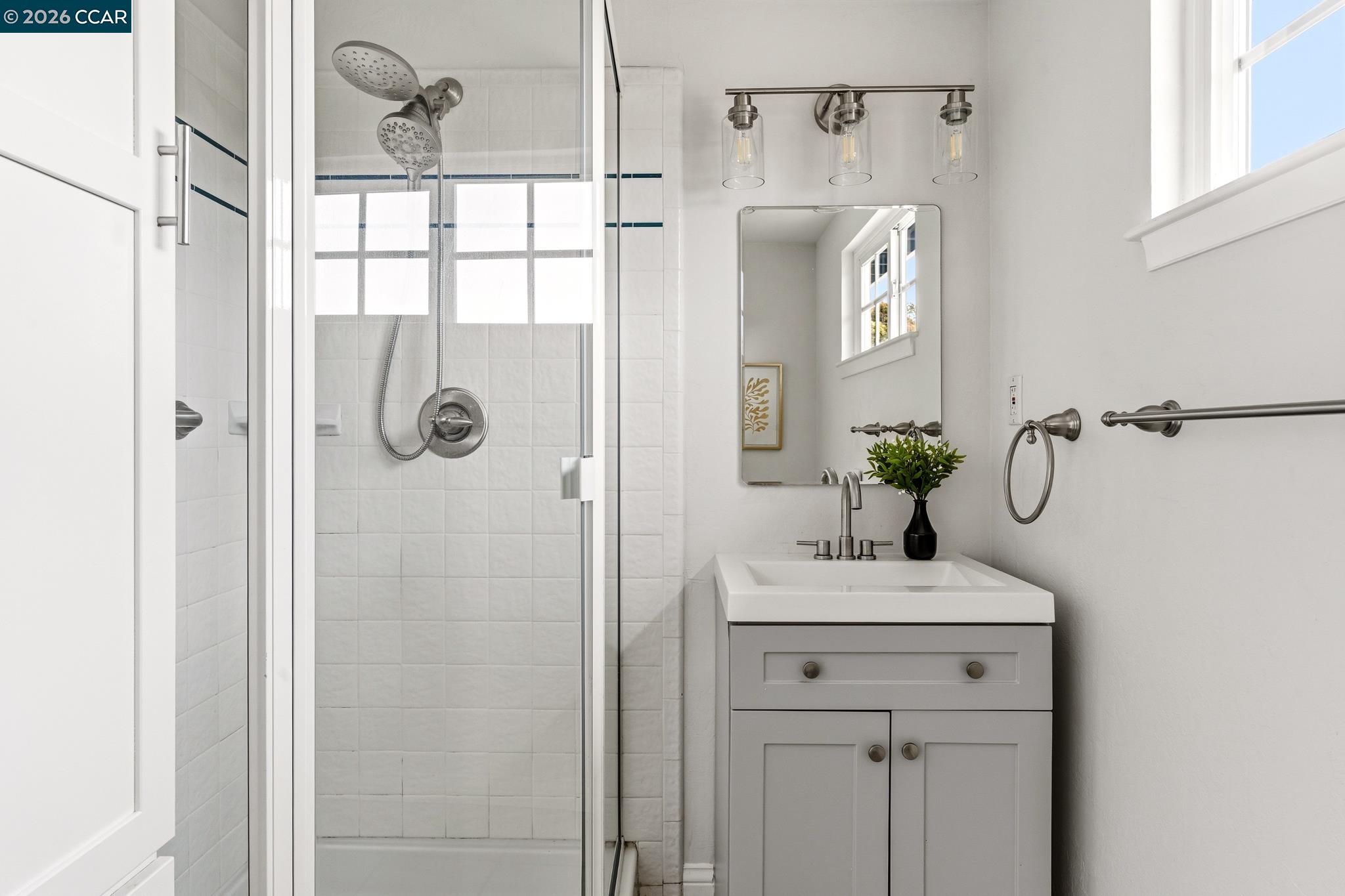 1172 Peralta Road Pacifica, CA 94044 - Photo 36 of 59