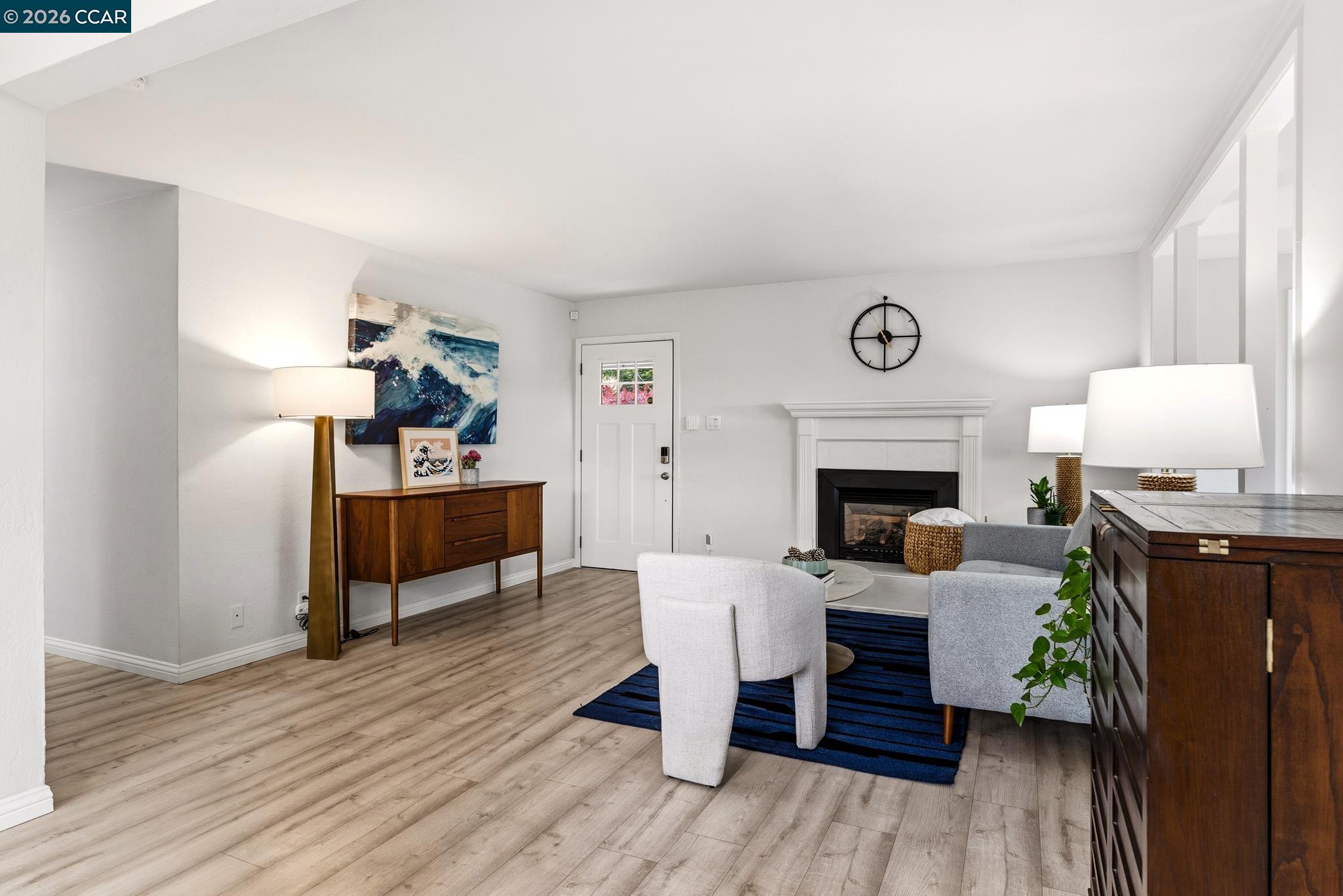 1172 Peralta Road Pacifica, CA 94044 - Photo 9 of 59